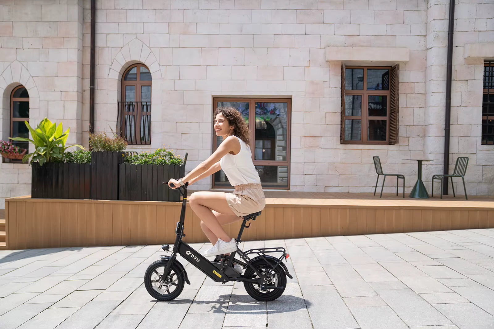 DYU C3 Folding Electric Bike 14 Inch 250W Motor 36V 7.5Ah Lightweight Commuter