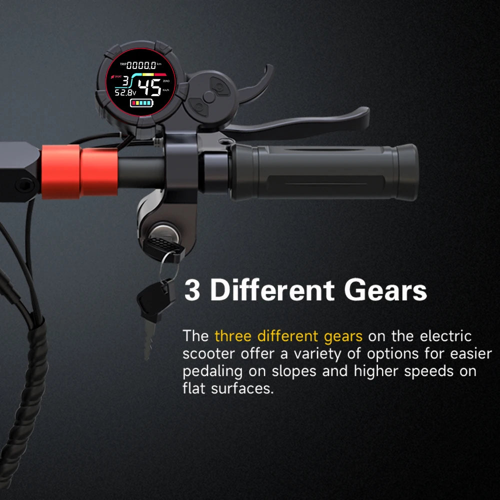 FREEBOY J11MAX  Electric scooter handlebar with digital display and gear indicator on a dark background